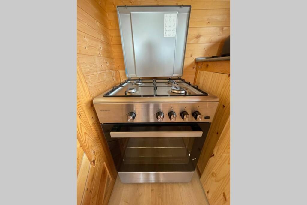 Myinsolite - Tiny-House, Jacuzzi, Brasero, Piscine Эг-Морт Экстерьер фото