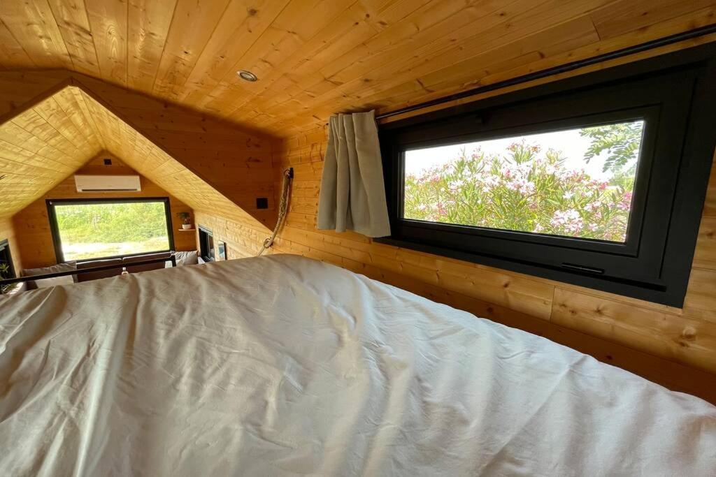 Myinsolite - Tiny-House, Jacuzzi, Brasero, Piscine Эг-Морт Экстерьер фото
