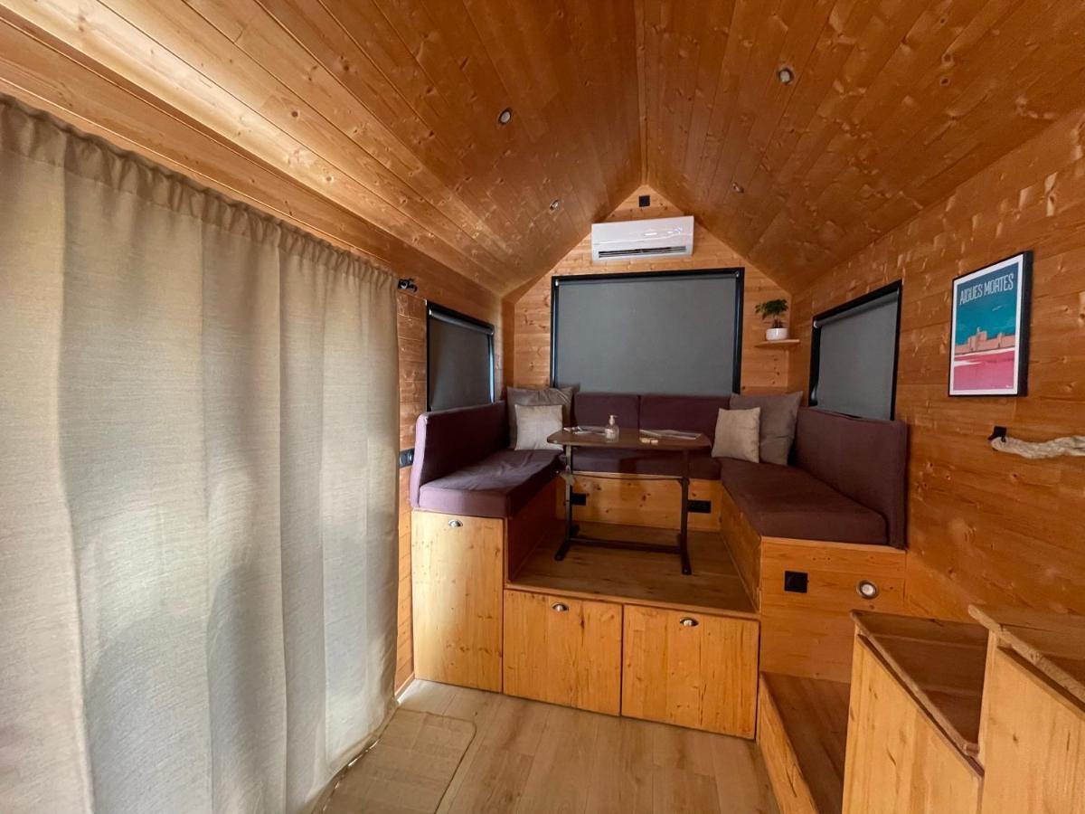 Myinsolite - Tiny-House, Jacuzzi, Brasero, Piscine Эг-Морт Экстерьер фото